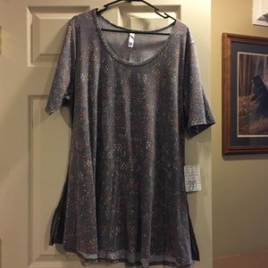 LuLaRoe 2xl Perfect T